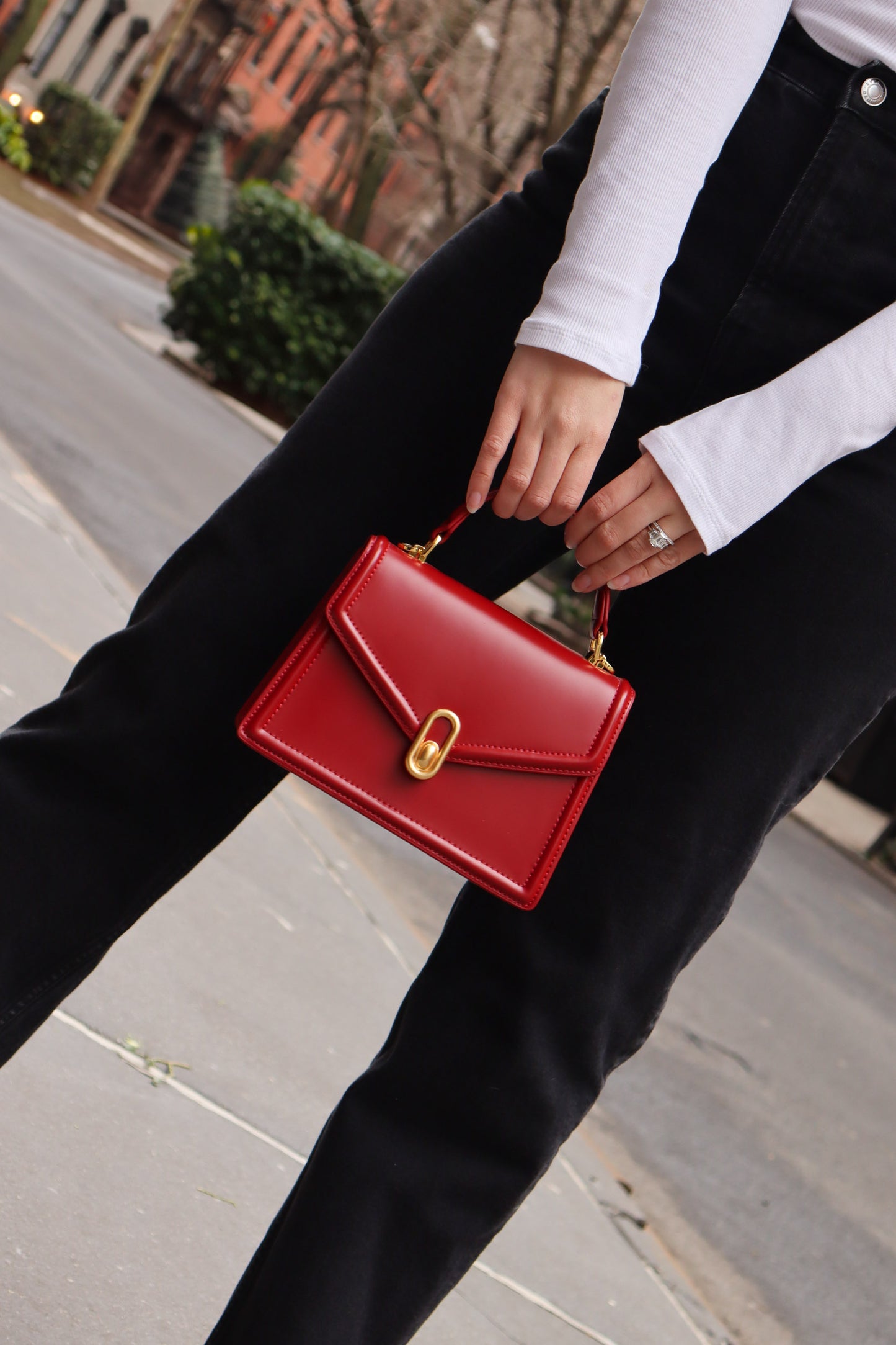 The Thompson – Red